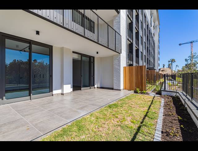 2 BEDROOM APARTMENT FOR SALE IN CENTURY CITY
